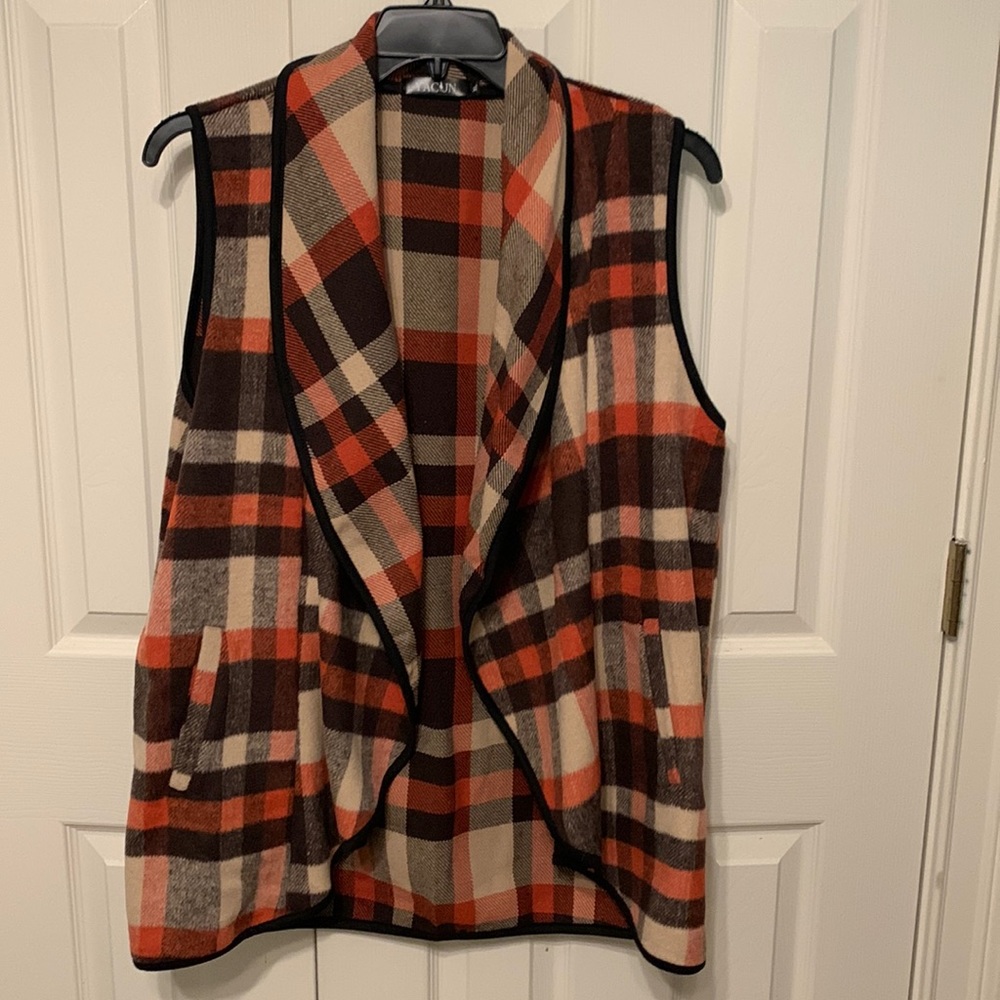 New Yacun Woman’s Vest